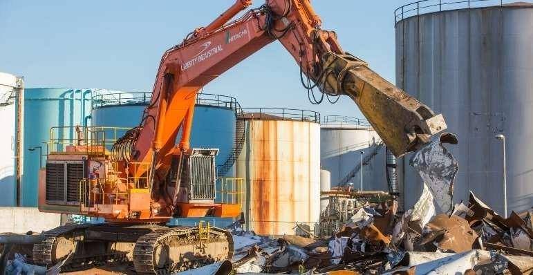 Adem-Au 2020 LLP - Banner